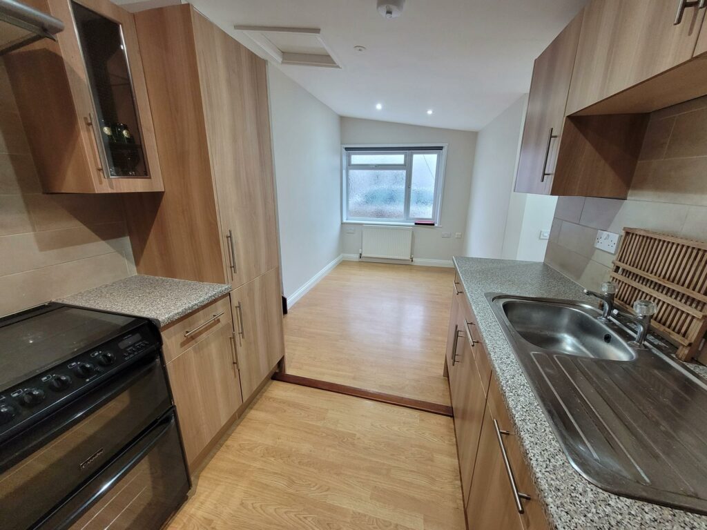 Kitchen 3